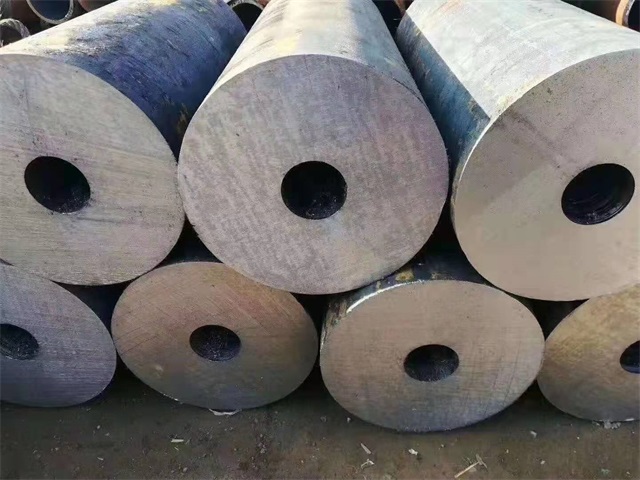黔东南35crmo厚壁无缝钢管